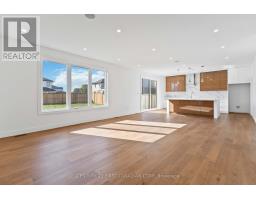 23 GREENE STREET - 12