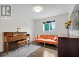 919 FOXCREEK ROAD - 23