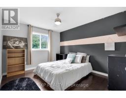 919 FOXCREEK ROAD - 30