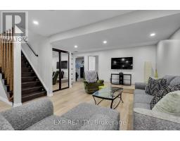 919 FOXCREEK ROAD - 33