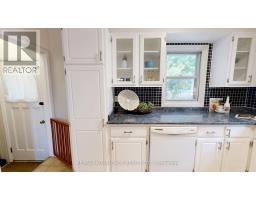137 WOODWARD AVENUE - 28