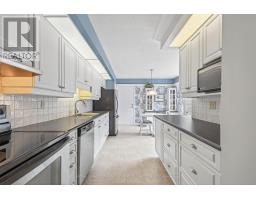 4 - 60 FIDDLERS GREEN ROAD - 16