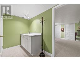 4 - 60 FIDDLERS GREEN ROAD - 25