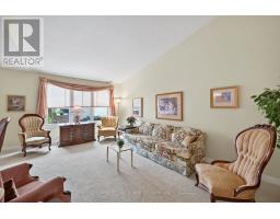 4 - 60 FIDDLERS GREEN ROAD - 7