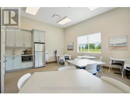 25 HARBOUR WAY - 10
