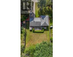 12 FIELD ROAD - 44