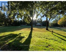 6 BLACKBURN CRESCENT - 5