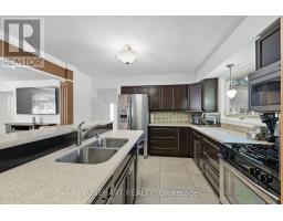 10 ALAYNE CRESCENT - 15