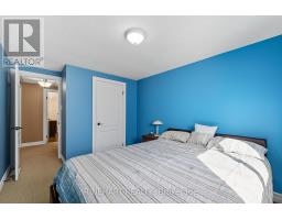 10 ALAYNE CRESCENT - 25