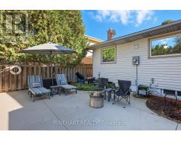10 ALAYNE CRESCENT - 41