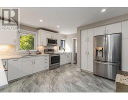 145 ELWORTHY AVENUE - 16