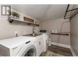 145 ELWORTHY AVENUE - 23
