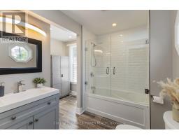 145 ELWORTHY AVENUE - 31