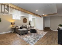 145 ELWORTHY AVENUE - 34