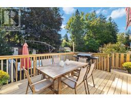 145 ELWORTHY AVENUE - 36