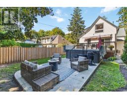 145 ELWORTHY AVENUE - 39