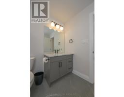 72 ALLISTER DRIVE - 40