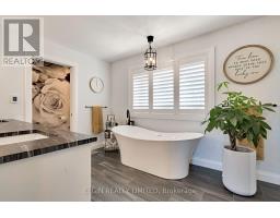 120 CENTENNIAL AVENUE - 16