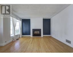 71 CONNAUGHT AVENUE - 12