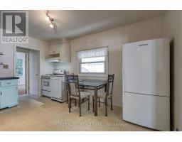71 CONNAUGHT AVENUE - 14