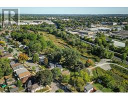 71 CONNAUGHT AVENUE - 2