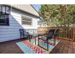 71 CONNAUGHT AVENUE - 37