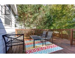 71 CONNAUGHT AVENUE - 38