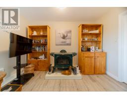 72553 PRINCESS STREET - 12
