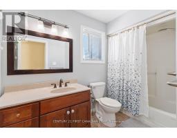 256 WHITE SANDS DRIVE - 17