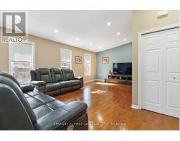 256 WHITE SANDS DRIVE - 3