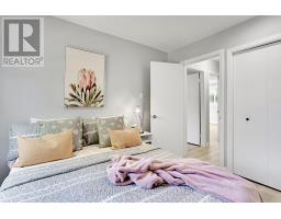 723 BARCLAY ROAD - 24