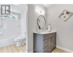 723 BARCLAY ROAD - 25
