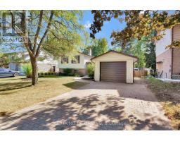 723 BARCLAY ROAD - 3