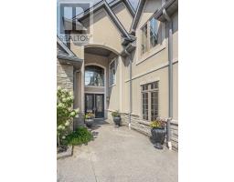 547 CRESTWOOD DRIVE - 4