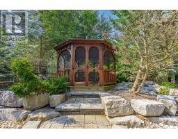 547 CRESTWOOD DRIVE - 40