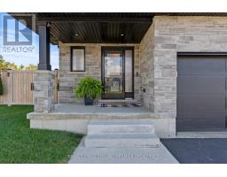 40 REEVES ROAD - 36