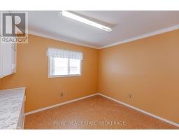 182 SOUTH STREET - 26