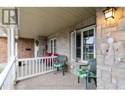 18 DEVON DRIVE - 5