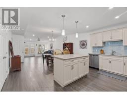 18 DEVON DRIVE - 8