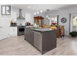 29 - 4700 HAMILTON ROAD - 10
