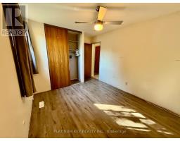 33 COURT LANE - 18
