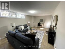58 - 35 WATERMAN AVENUE - 27