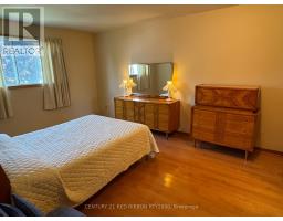 730 GLOVER CRESCENT - 11
