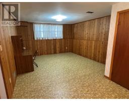 730 GLOVER CRESCENT - 21