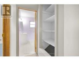42 BRISCOE STREET E - 26