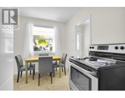 42 BRISCOE STREET E - 9