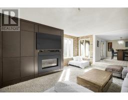694 COLBORNE STREET - 16