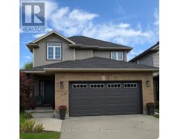 10 AMBLESIDE DRIVE - 1