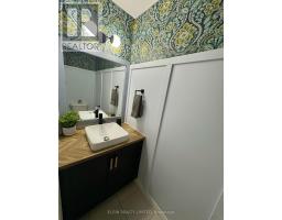10 AMBLESIDE DRIVE - 22