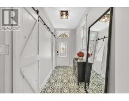 525 HALE STREET - 4
